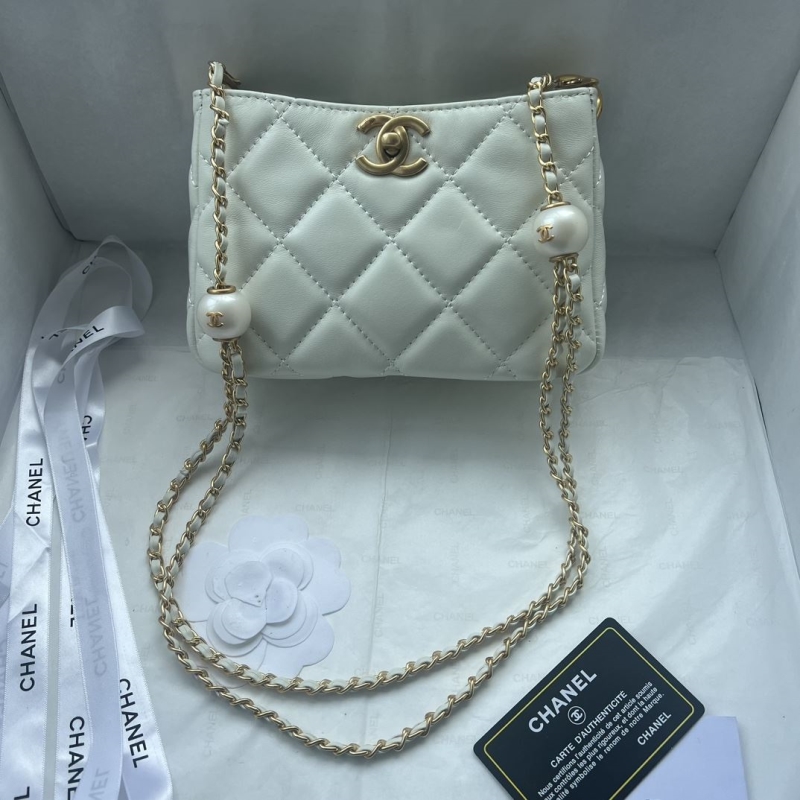 Ch**el hobo bags